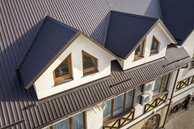Benefits Of Metal Roof Replacement For Long-Term Performance